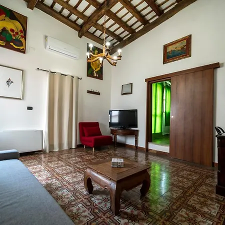 Garibaldi Appart hôtel Trapani