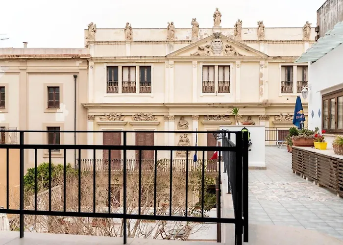 Garibaldi Apartahotel