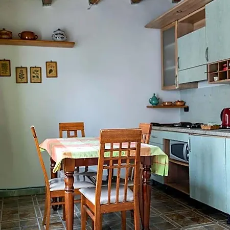 Garibaldi Aparthotel 4*